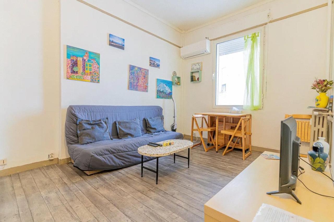 Apartment Plage Des Catalans Appart 4 Personnes Marseille