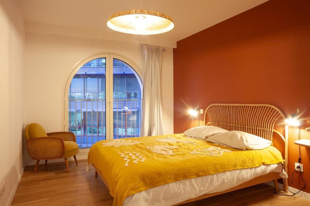 Porte Bleue Apartment *