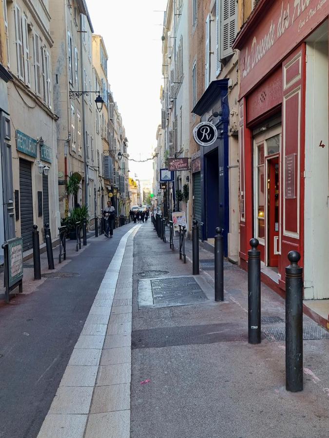 T2 40m2 Renove Au Coeur Du Panier Vieux Port Marseille