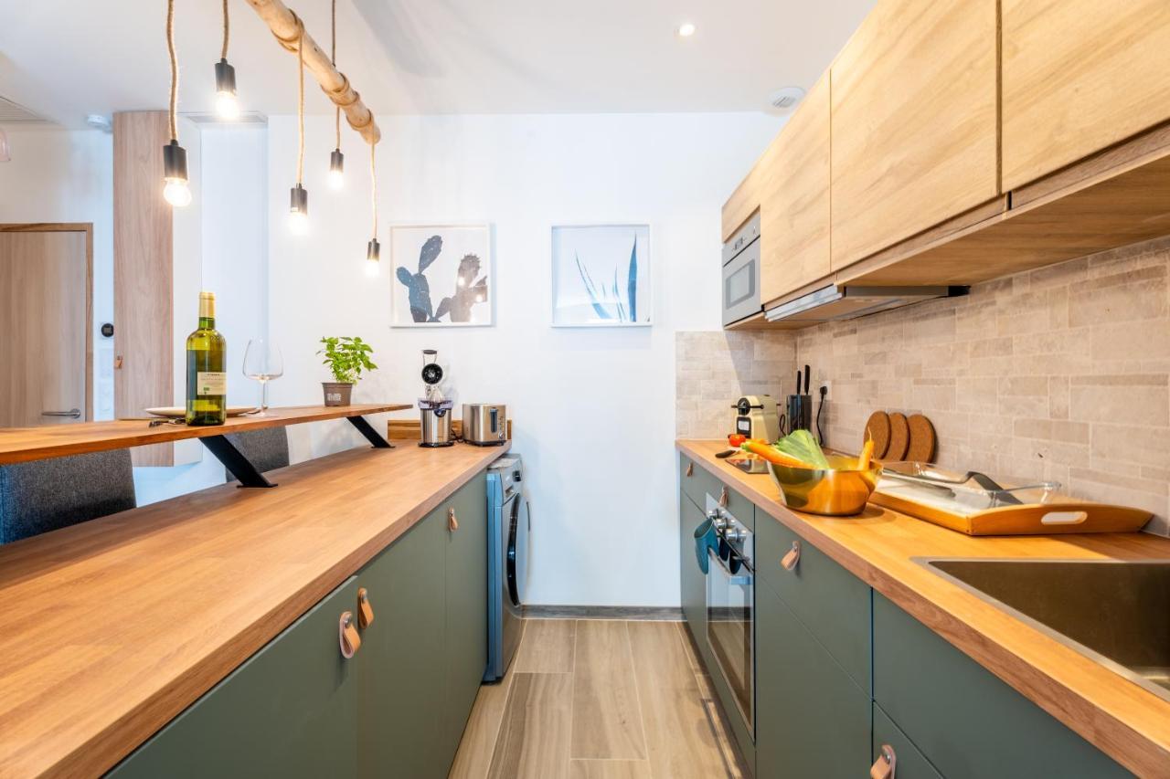T2 A Proximite De Castellane - Le Bistrot Apartment *