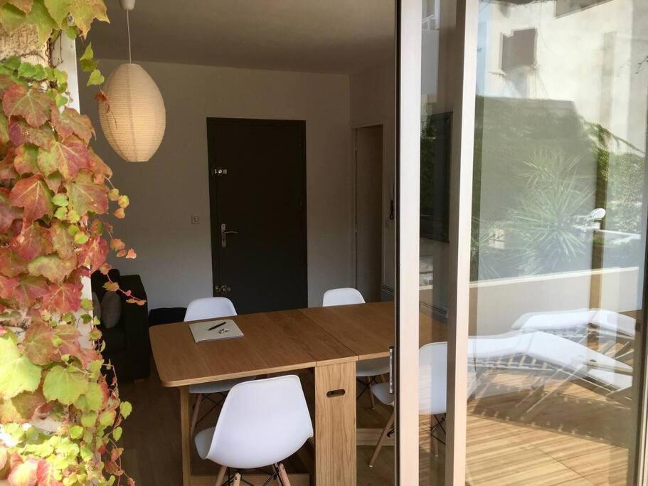 Face A La Avec Grande Terrasse Au Calme Apartment