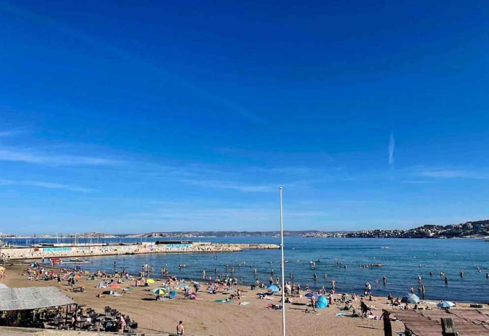 Face A La Avec Grande Terrasse Au Calme Marseille