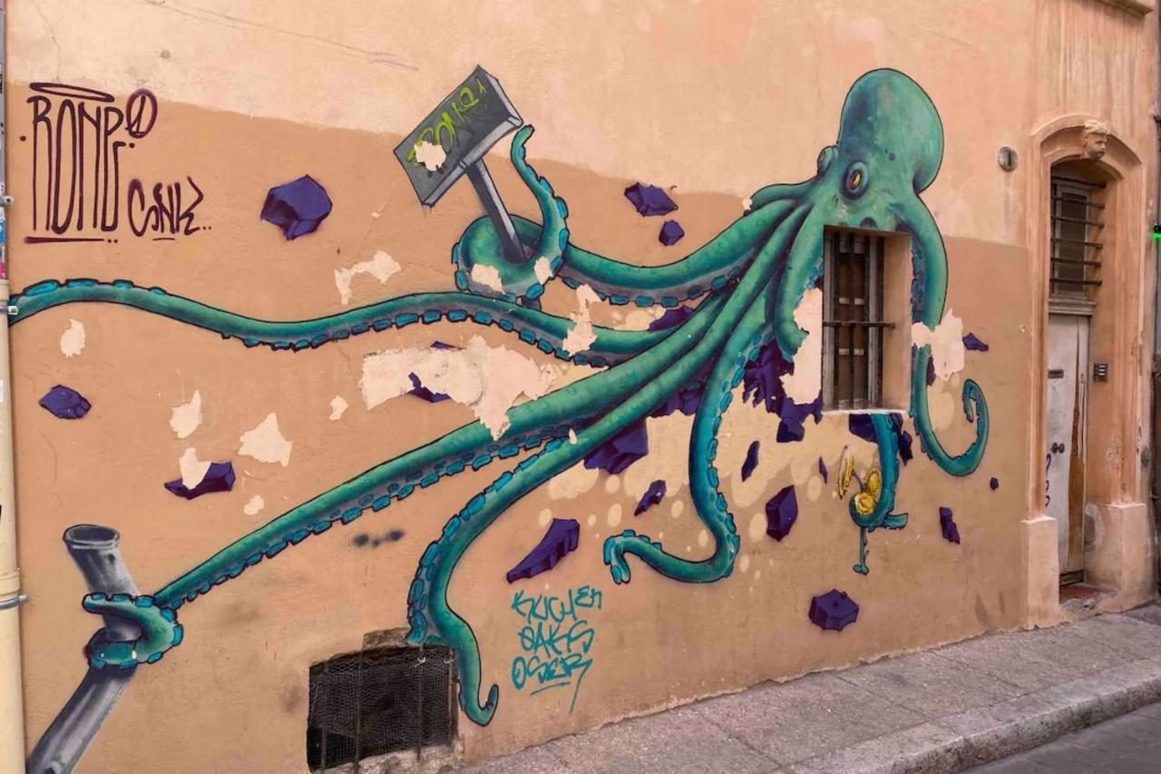 Superb 56 M Near Vieux-port And The Panier Marseille