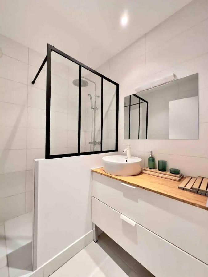 Superb 56 M Near Vieux-port And The Panier Apartment