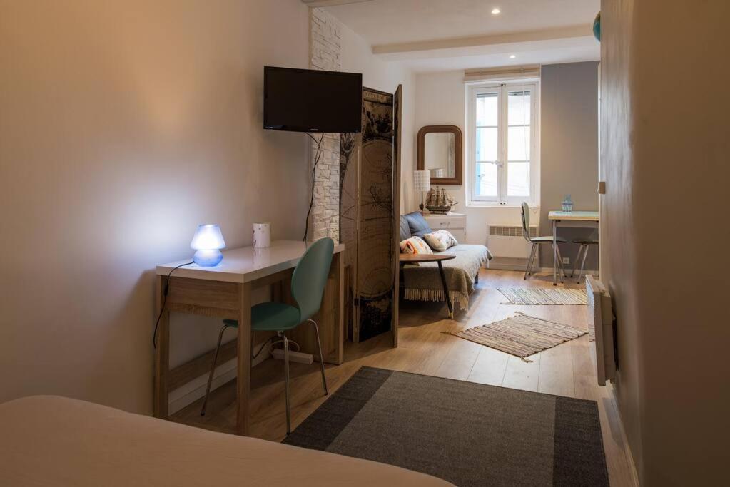 Mars Apartment