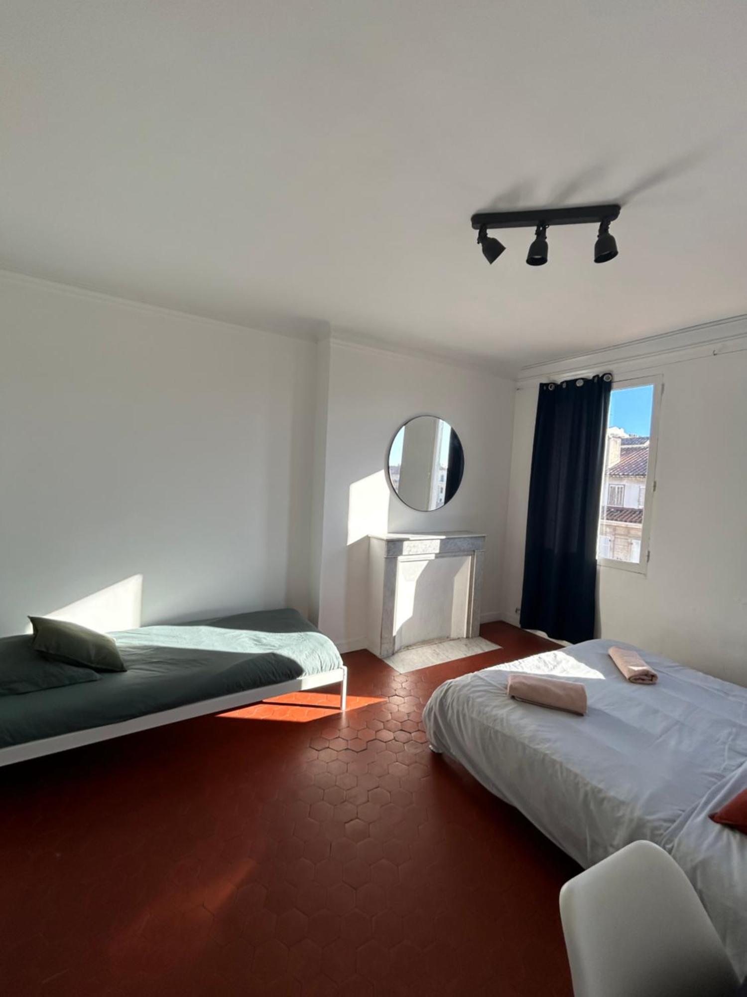 Le Colbert Apartment