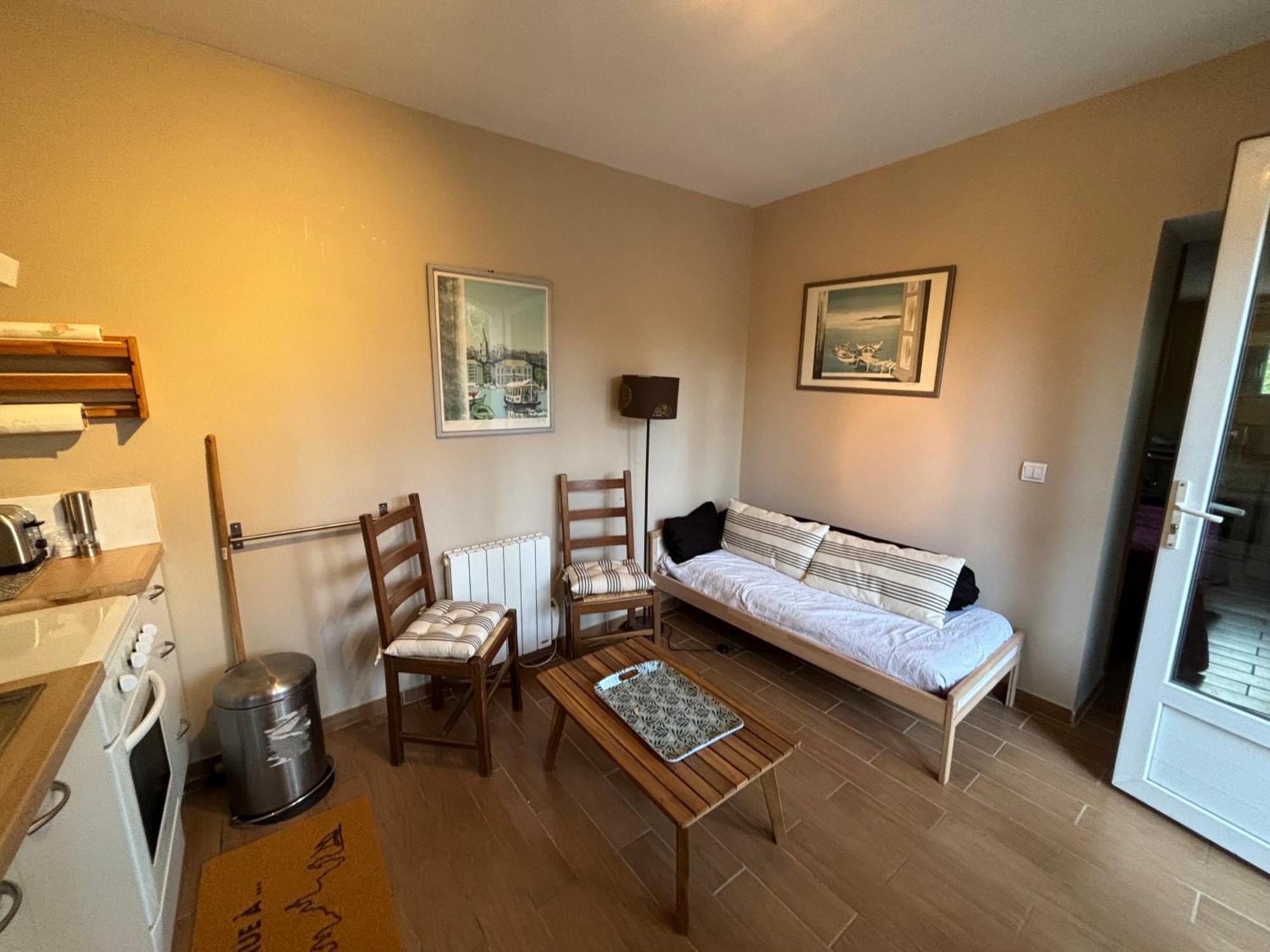 28 M2 Minimum 3 Nuits Apartment Marseille