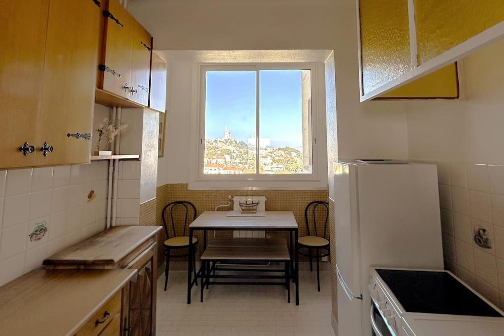 Vue Panoramique Exceptionnelle Sur * Marseille