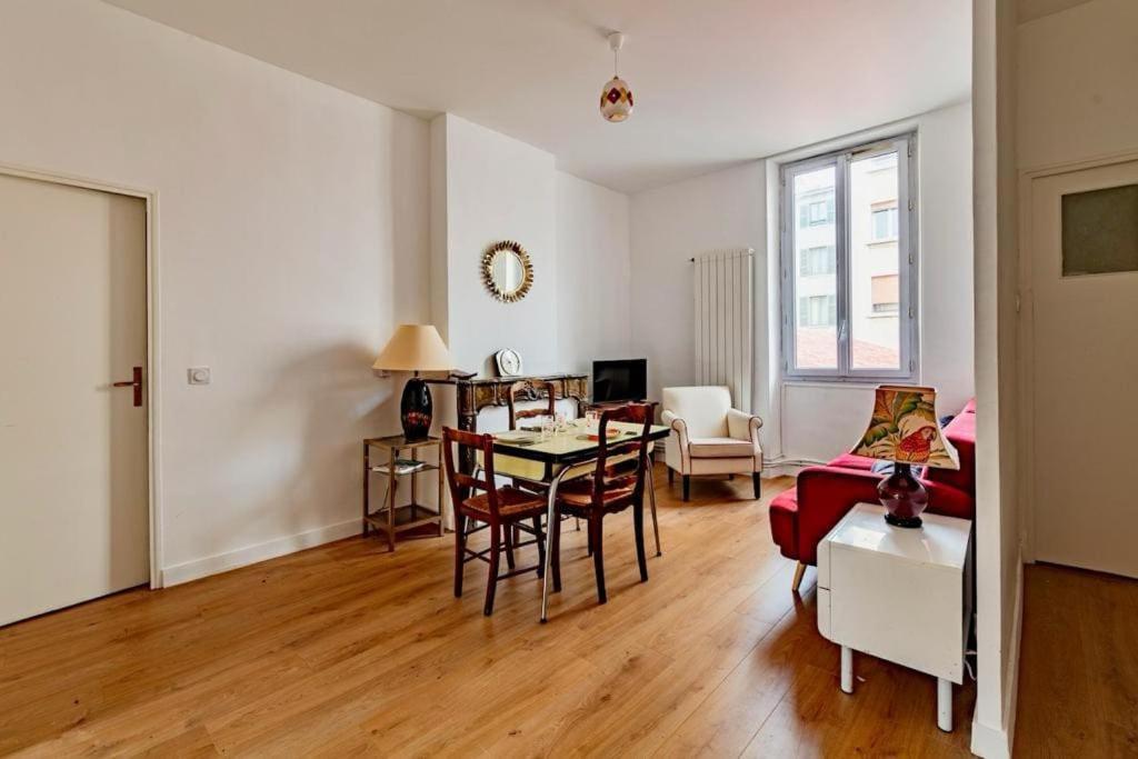 Castellane, T3. Tranquillite Et Charme Apartment