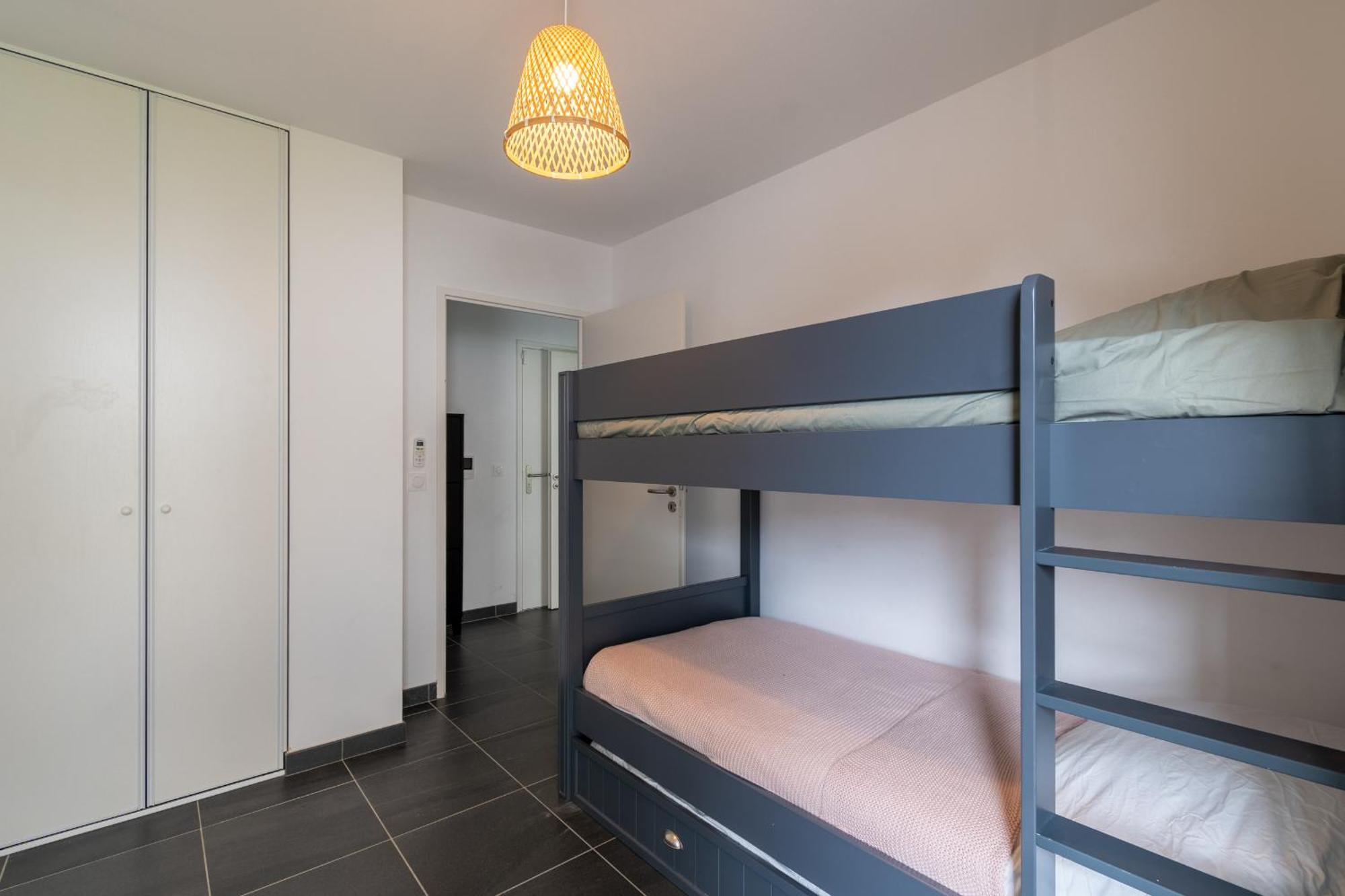 Apartamento 70 M2 Climatise Avec Balcon Et Parking *
