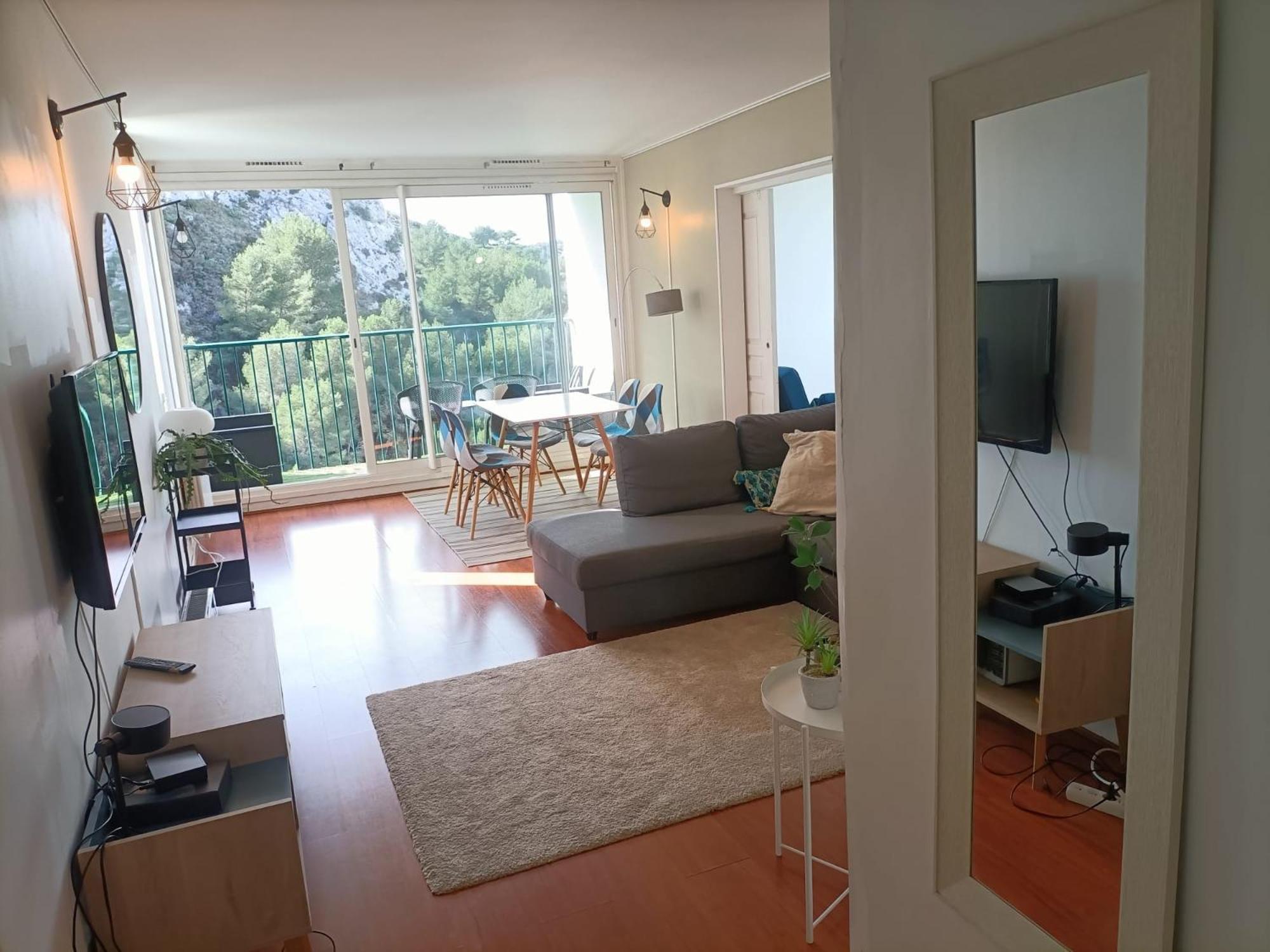 Vue Et Montagne Dans Parc Du Roy D'espagne, Up To 7 People Apartment Marseilles