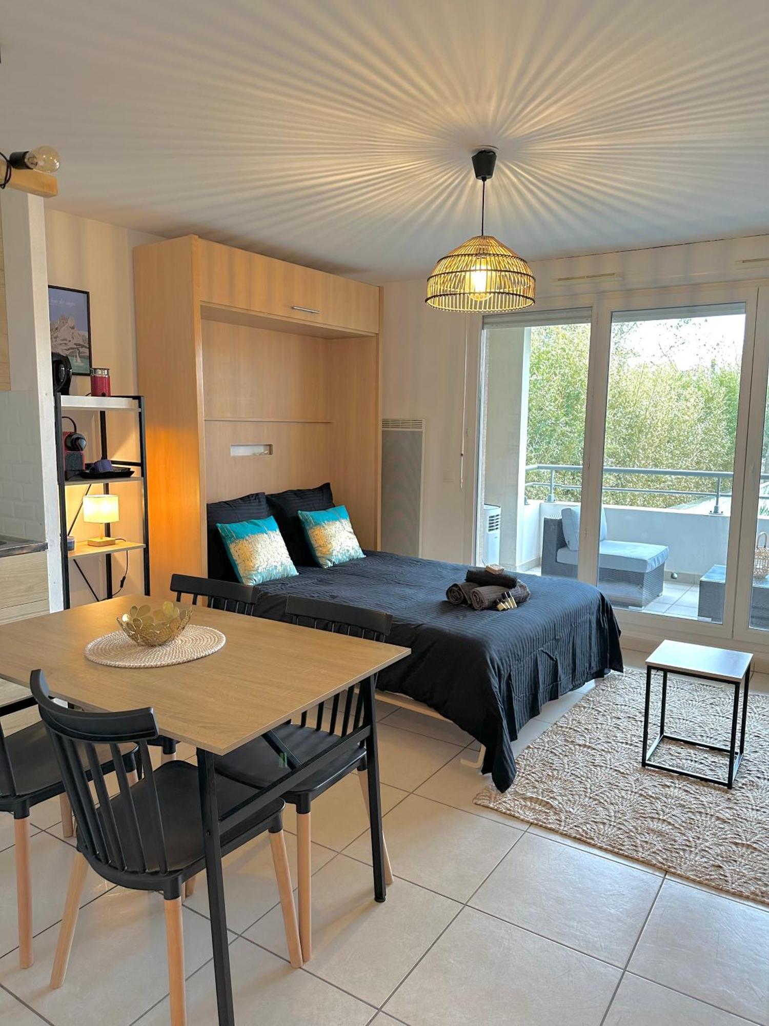 Studio Terrasse Bord De Mer - Entre Calanques Et Collines