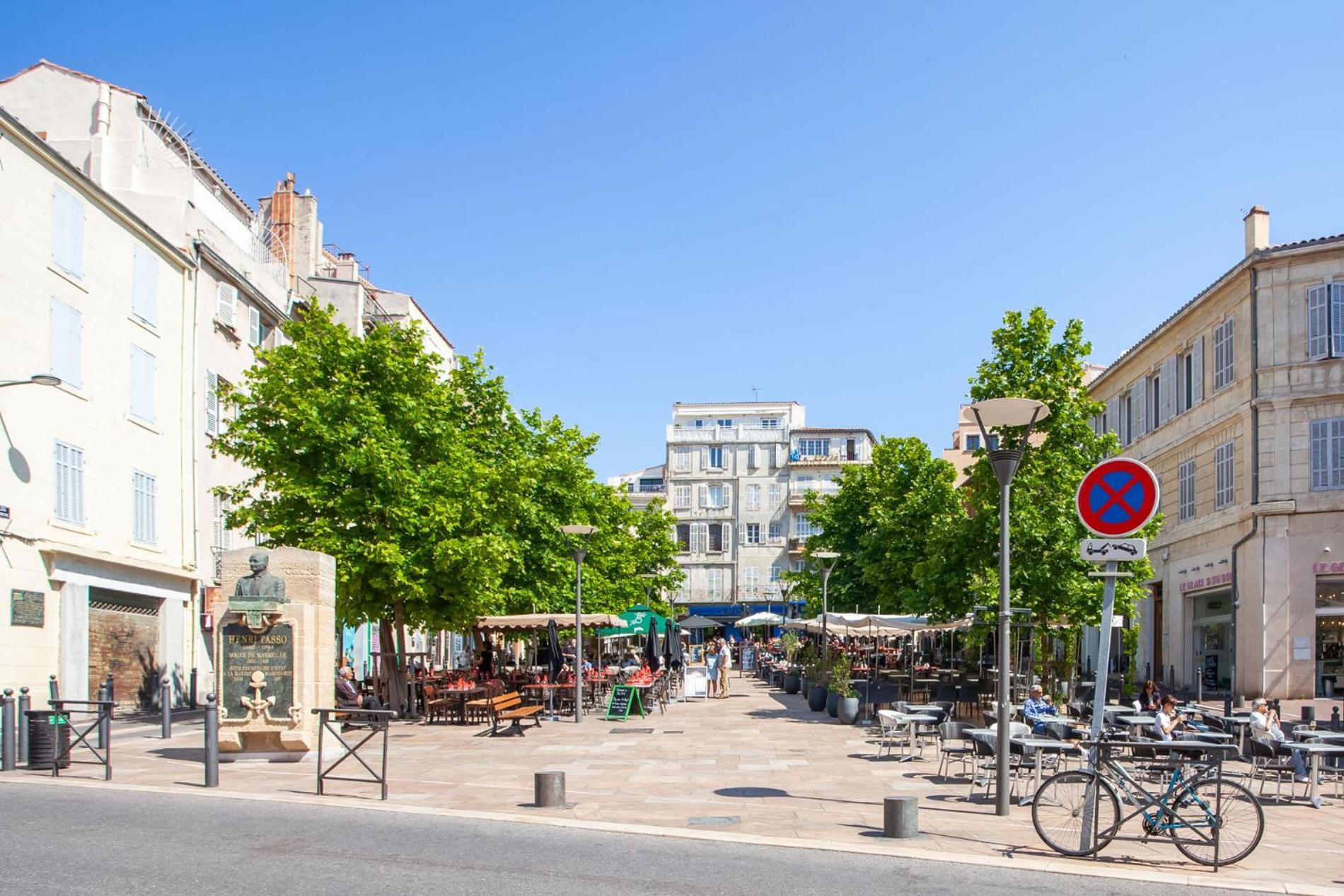 Apartment Au Coeur Du Panier Avec Terrasse 2 A 4 Personnes Climatisation *