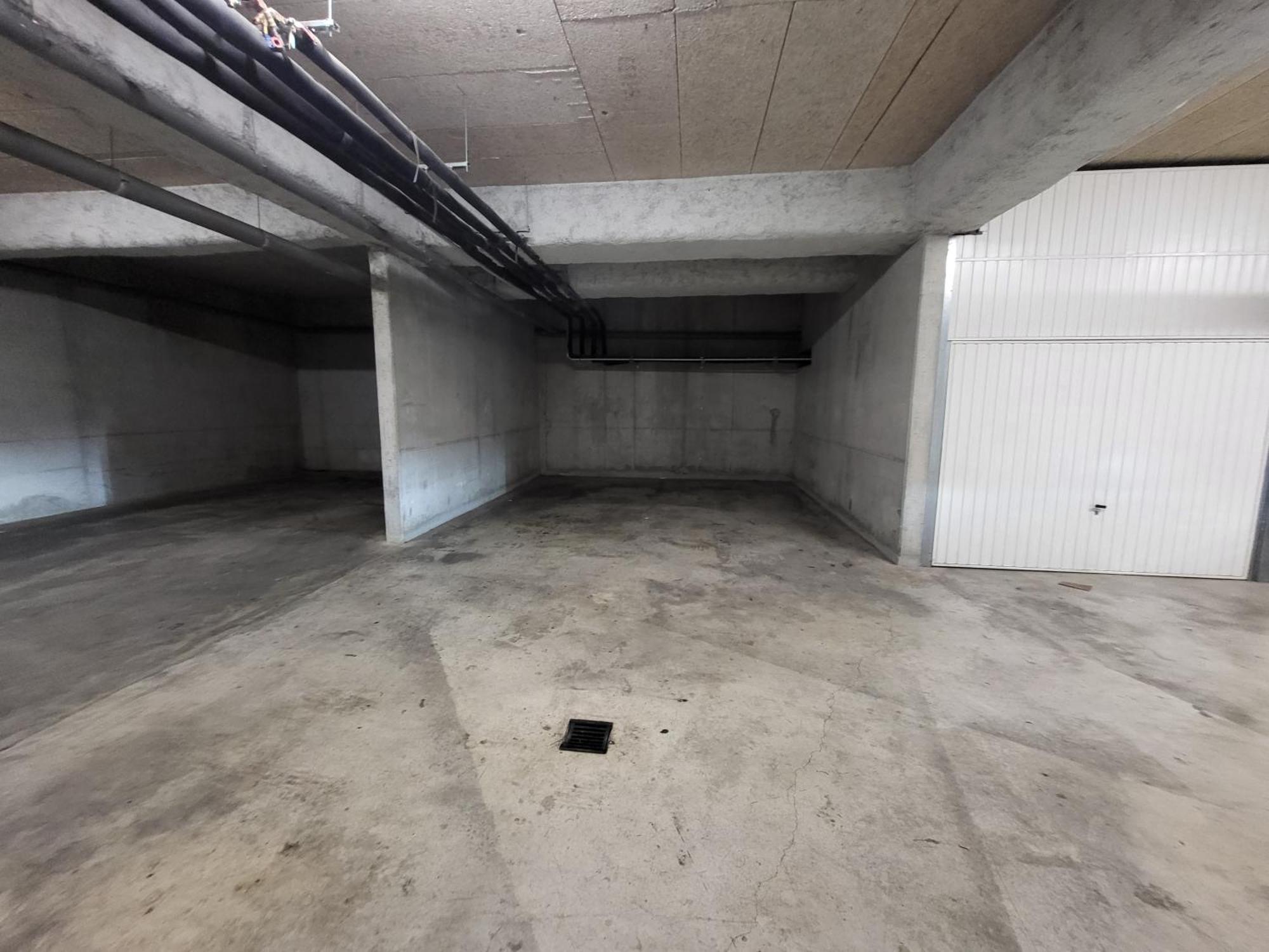 Apartamento T3 Spacieux Et Paisible Avec Deux Places Parking Proche Vieux Port Marsella