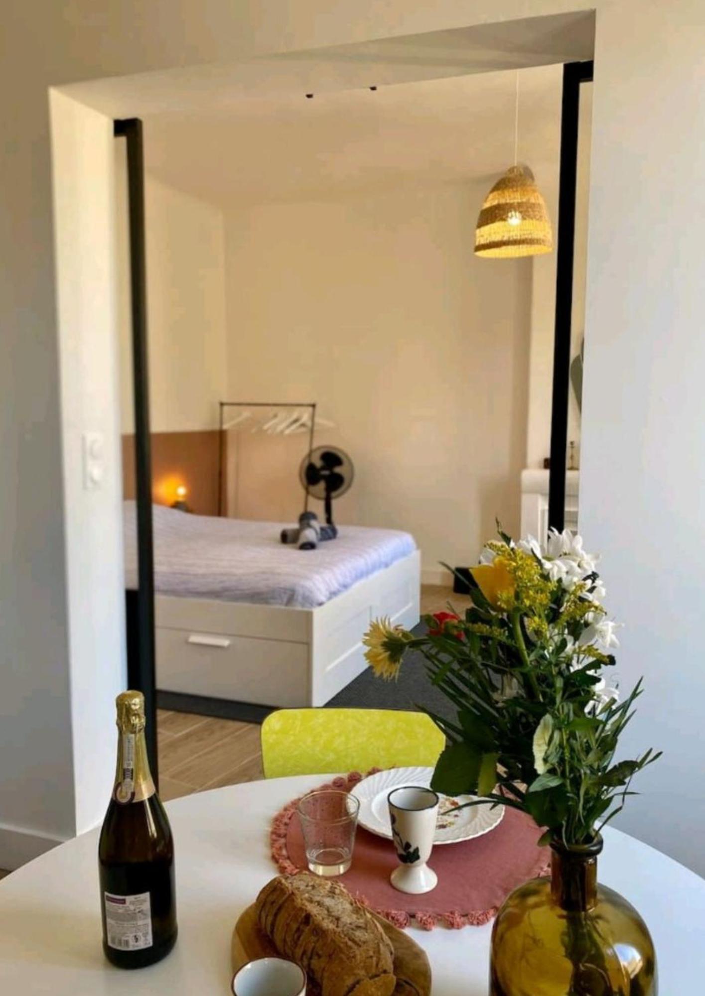 Minimalistic Style Of Baille By Weekome Marseille