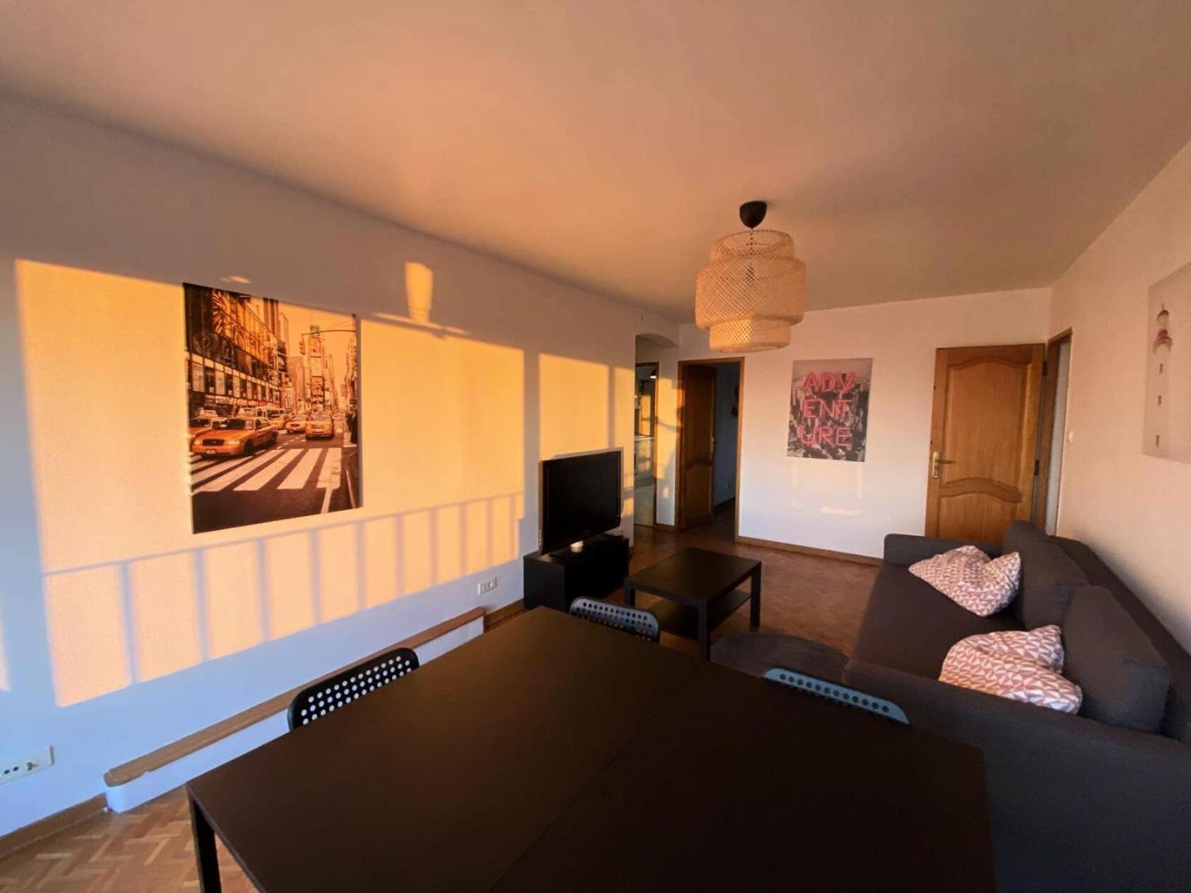 Rouviere - Grand 8 Couchages Vue Budget Maitrise Mae-9674