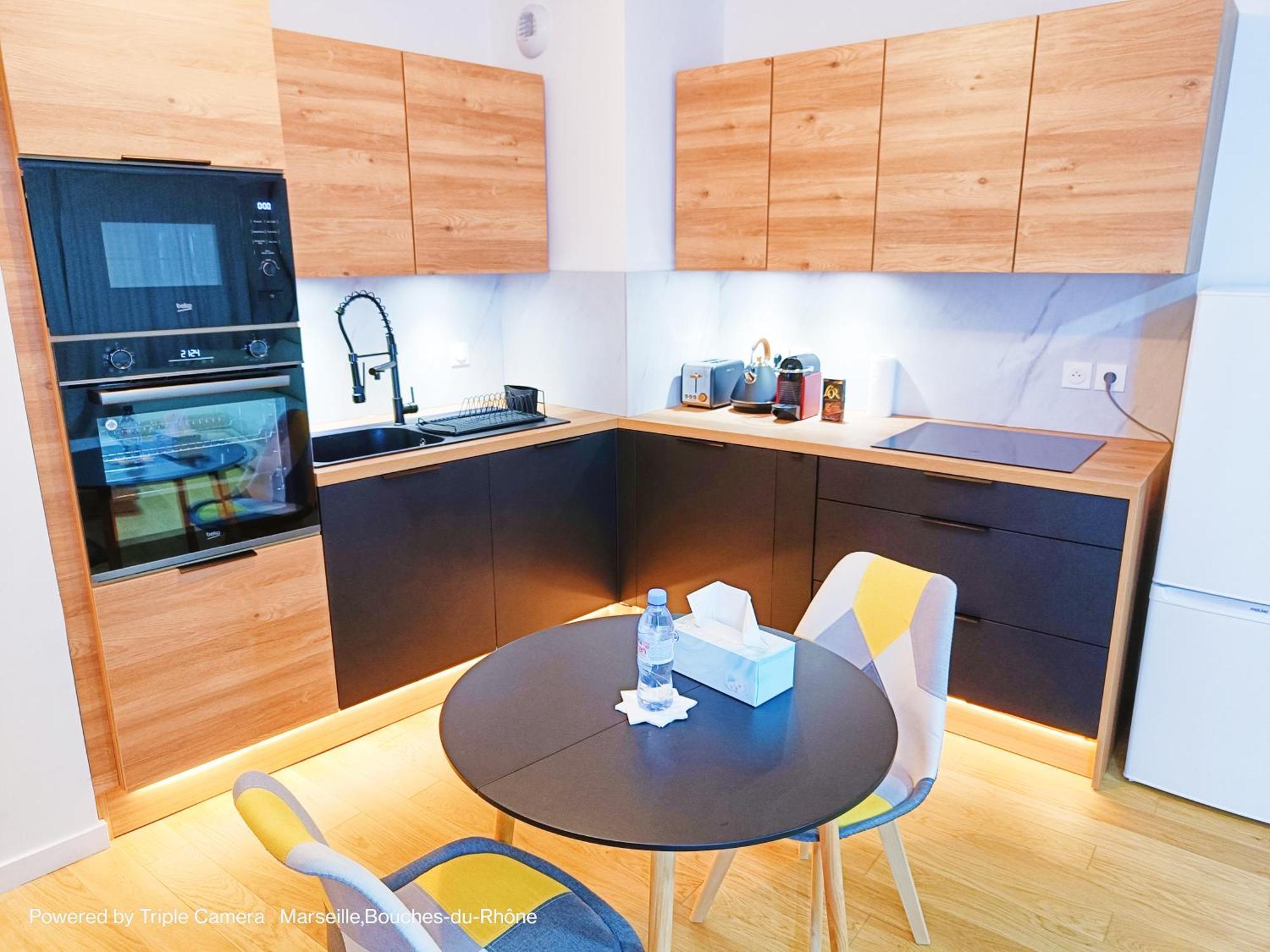 Standing Free Parking Balcony Terrasse & Clim Apartment *