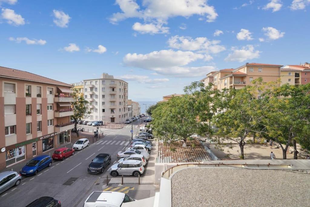 Charmant Vue Mer 7eme - Plage 200m Marseille