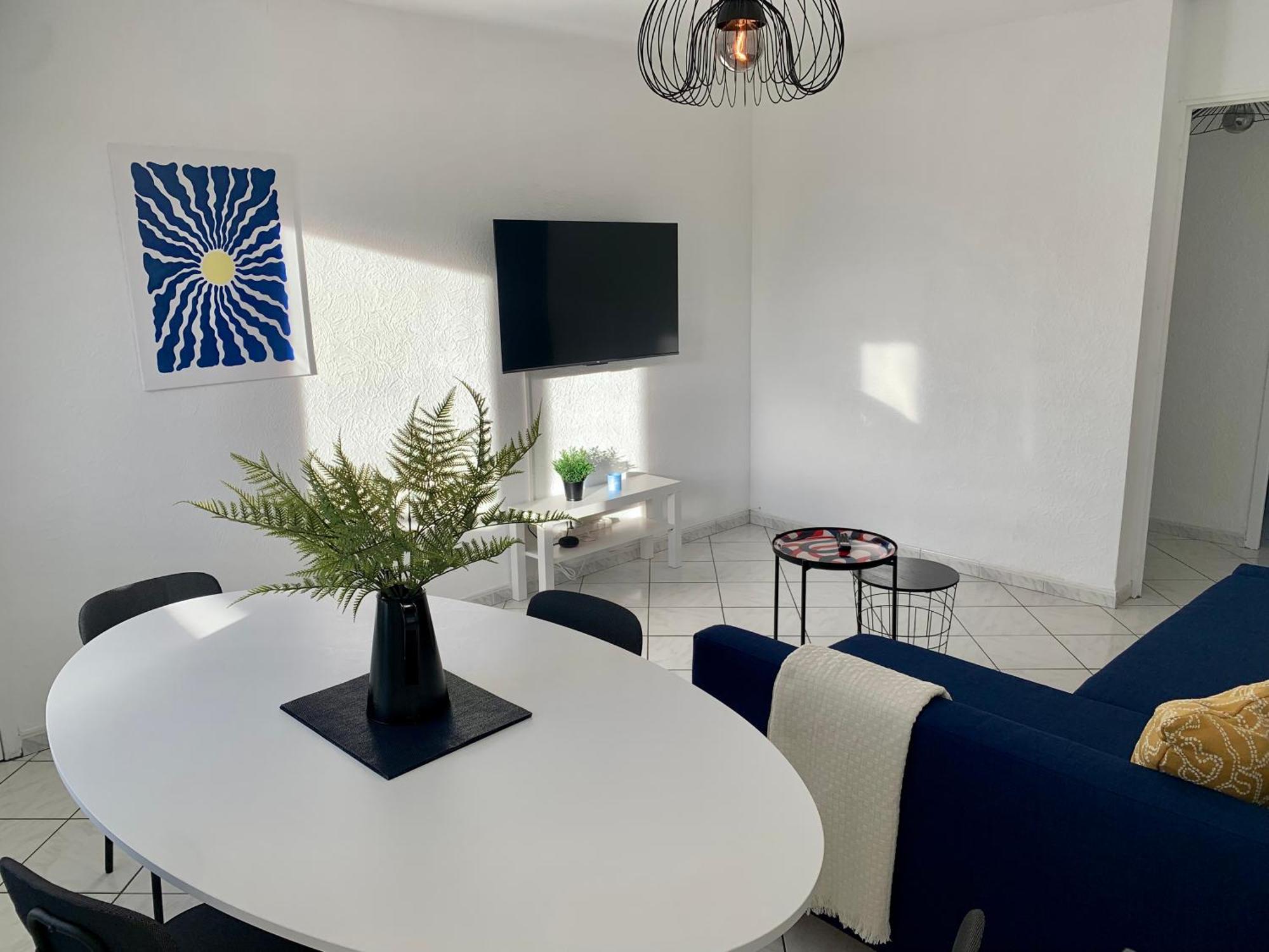 Apartment T3 + Parking Proche Stade *