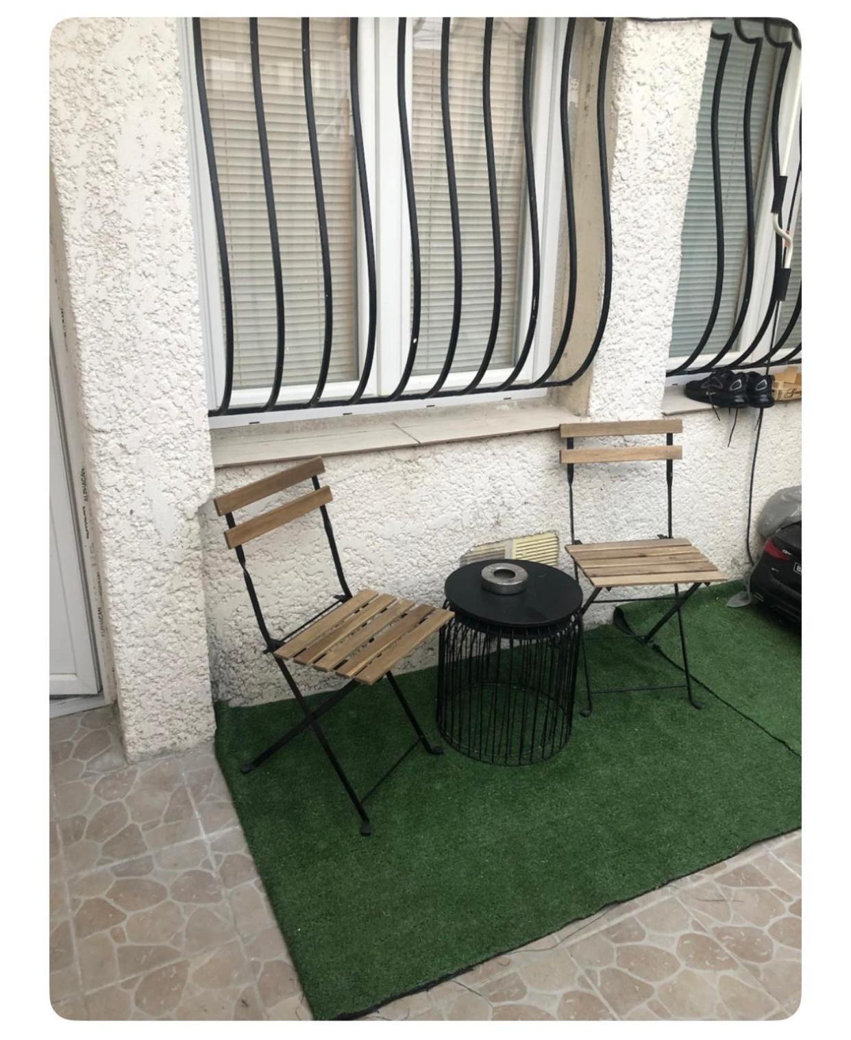 Studette Avec Exterieur Climatisee