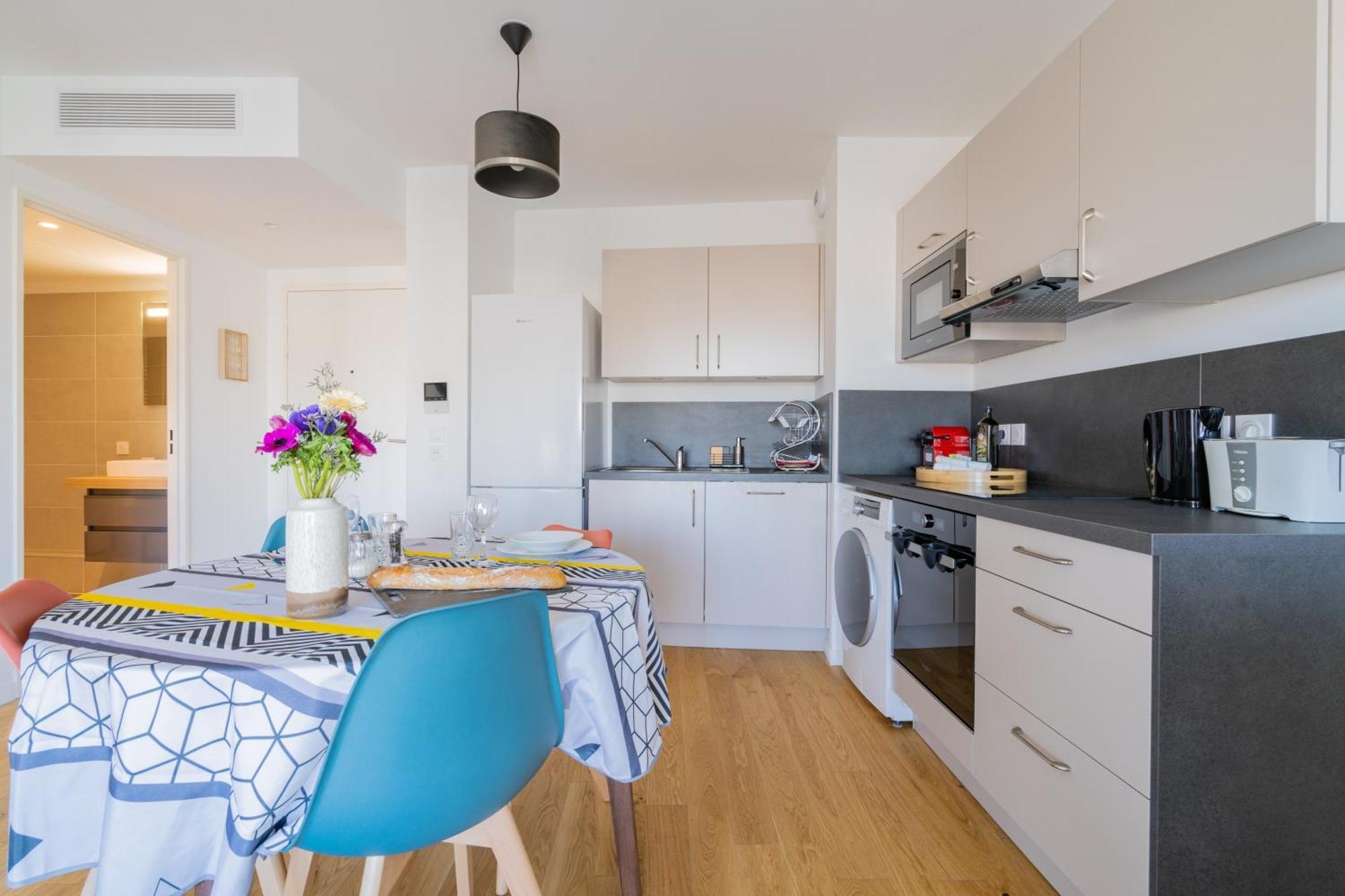 La Porte Bleue - Appt Apartment Marseille