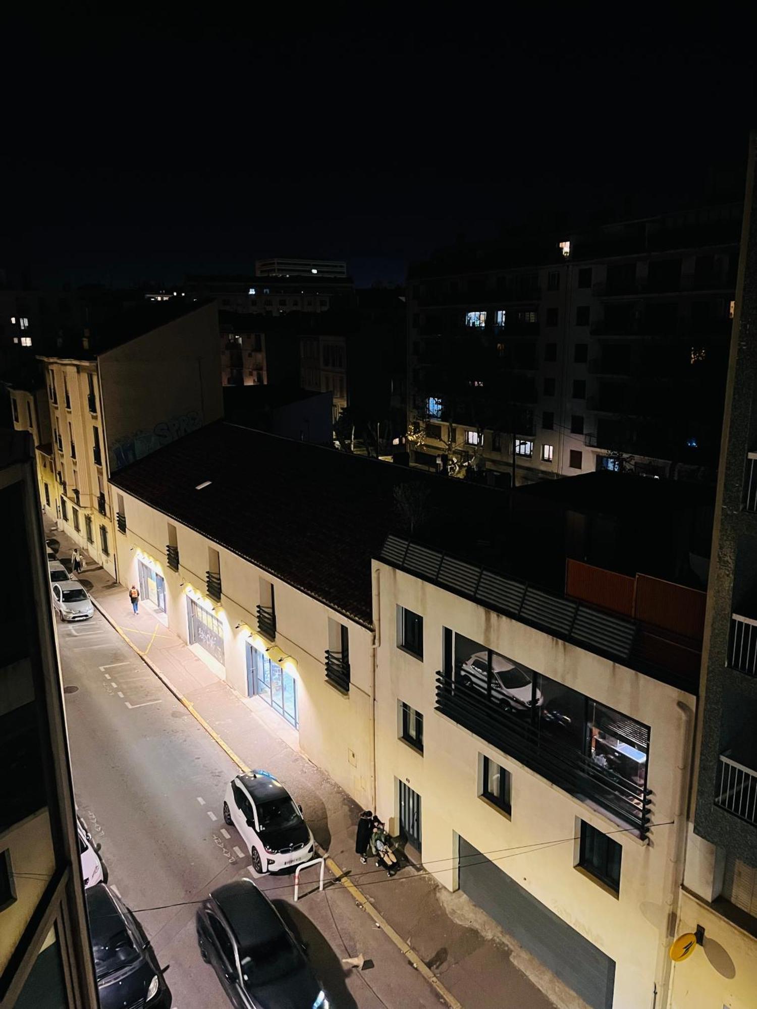 Chez Vitta - Duplex Proche Hopitaux Universitaires De La Timone Conception * Marseilles