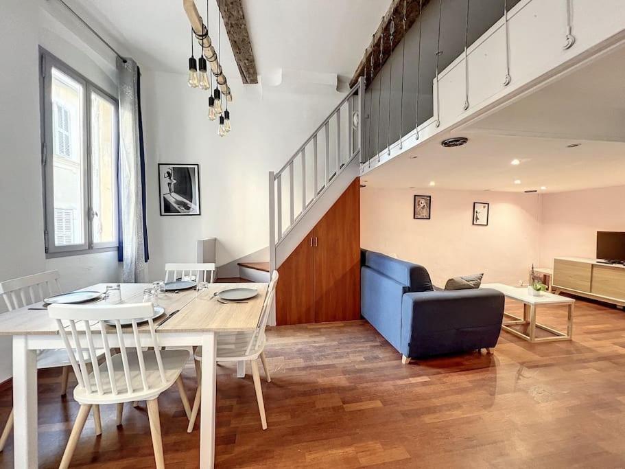Charming Mezzanine - Historic District - Les Freres De La Loc' Marseilles