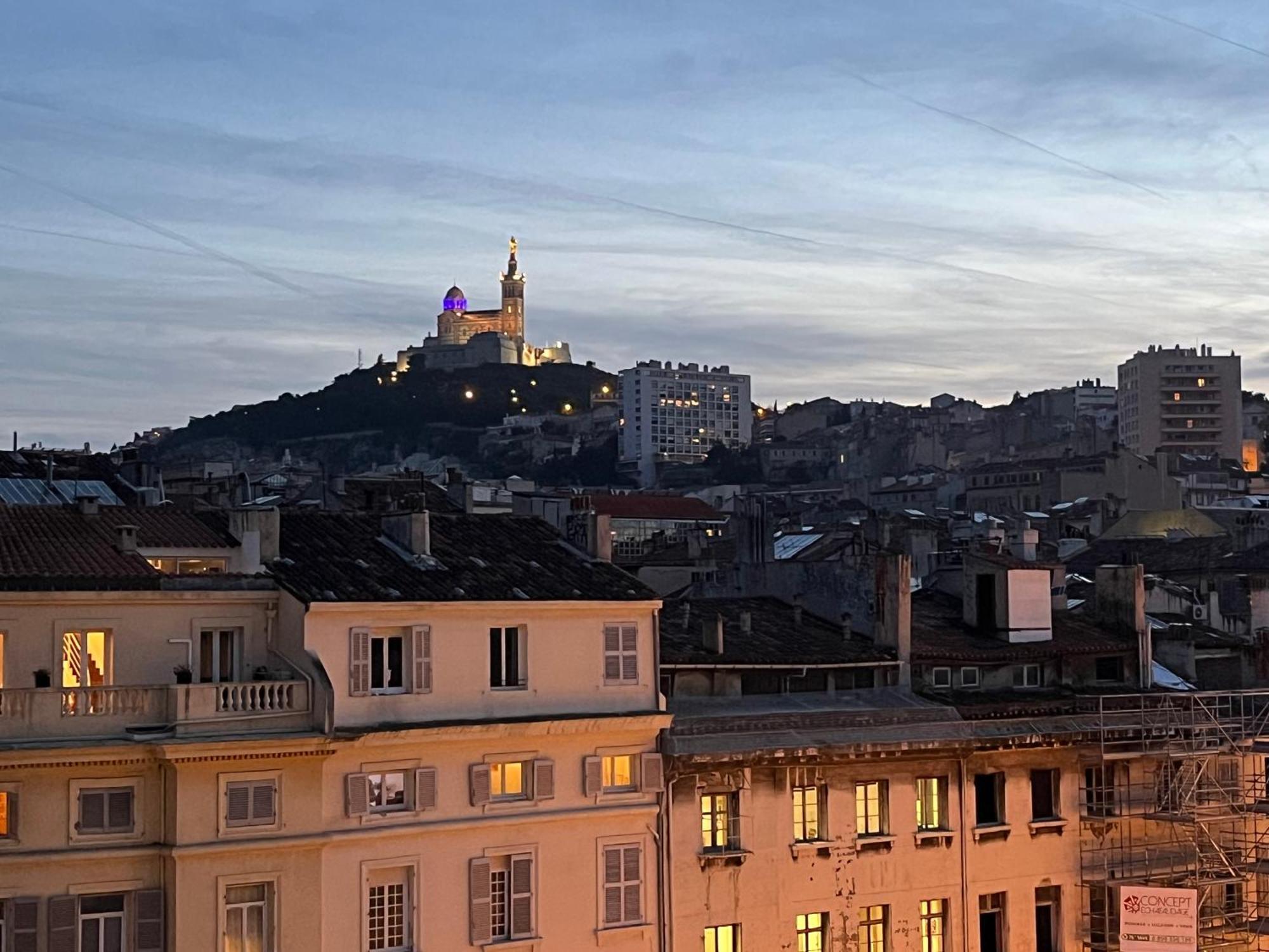 Apartment Loft Moderne Vue Vieux Port Terrasse Rooftop Marseille