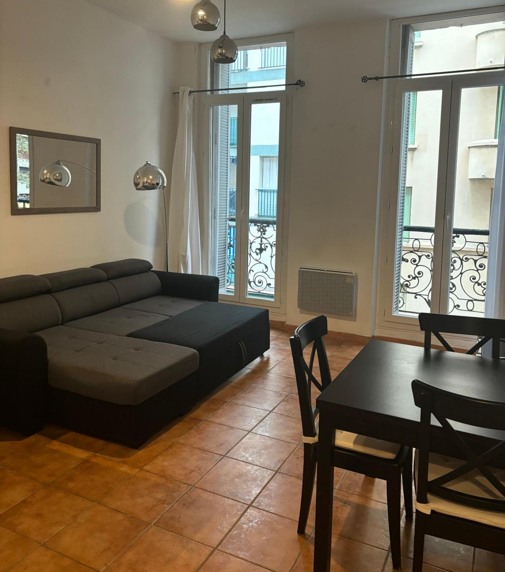 Apartment T2 Vue Catalans - Netflix - Velodrome Marseille