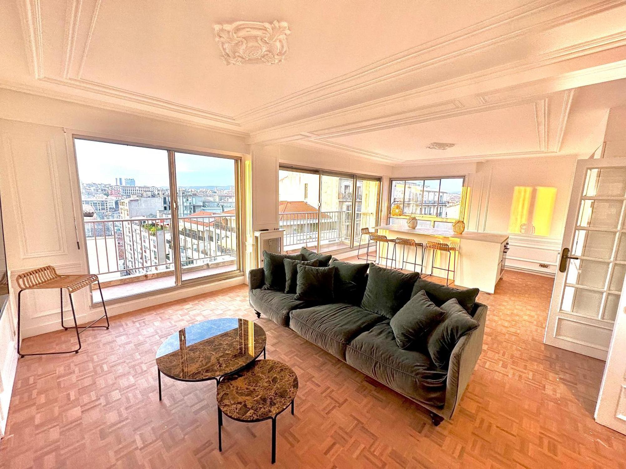 Apartamento Cote Vieux Port - 105m2 - Port & Sea View