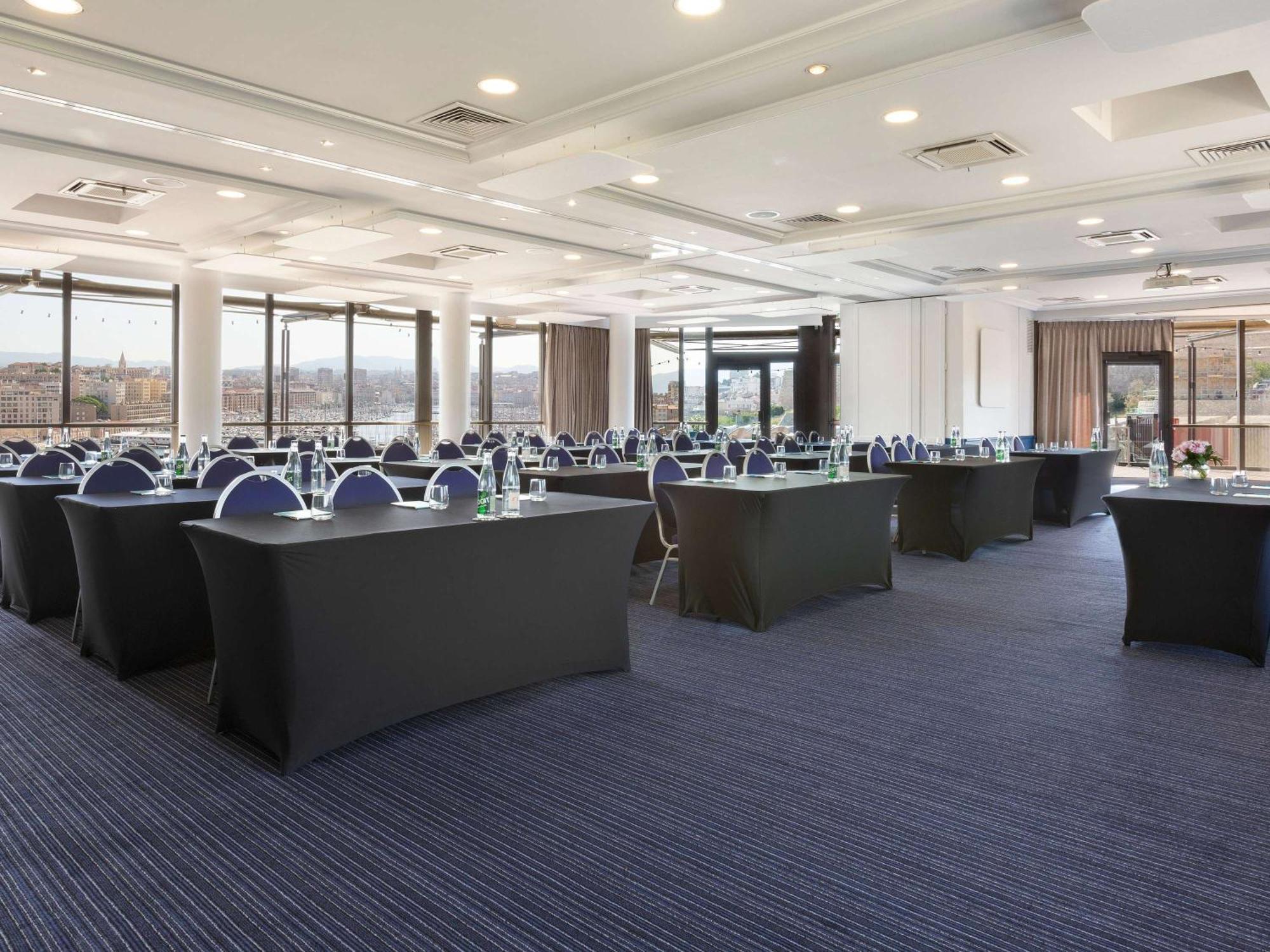 Sofitel Vieux-port 5*