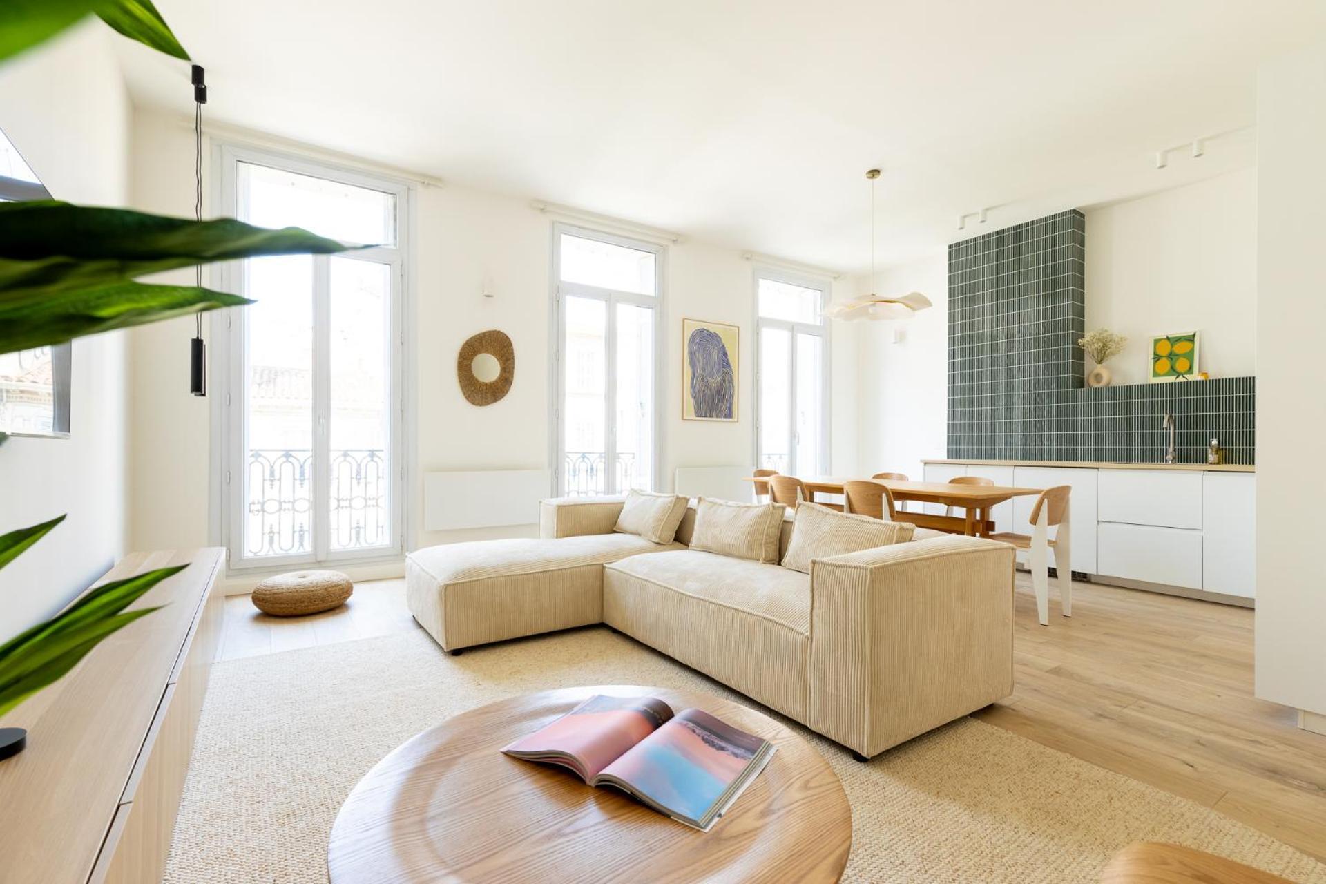 90m2 Design, Calme, Wifi, Clim, Netflix
