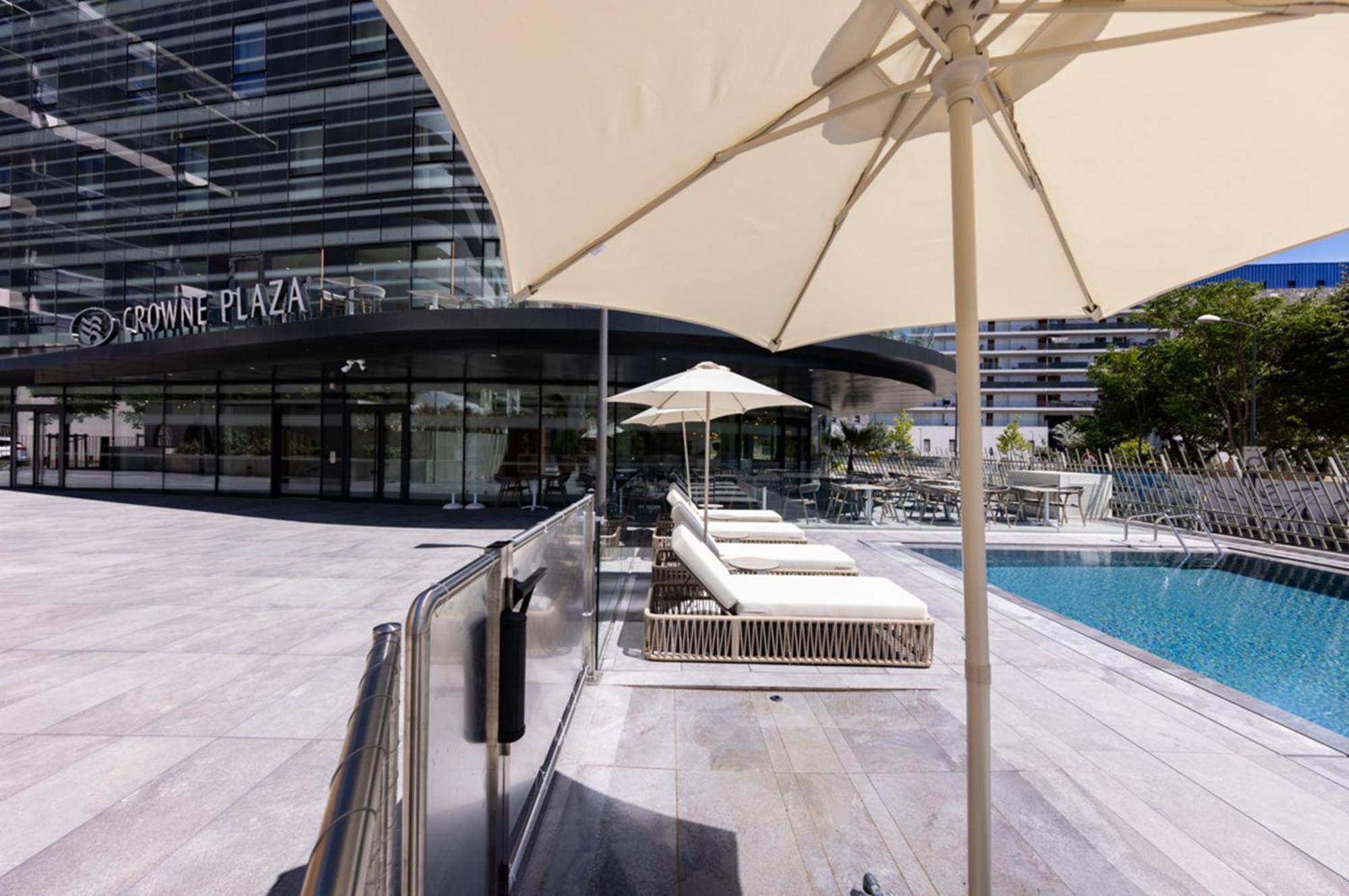 Crowne Plaza - Le Dome 4*