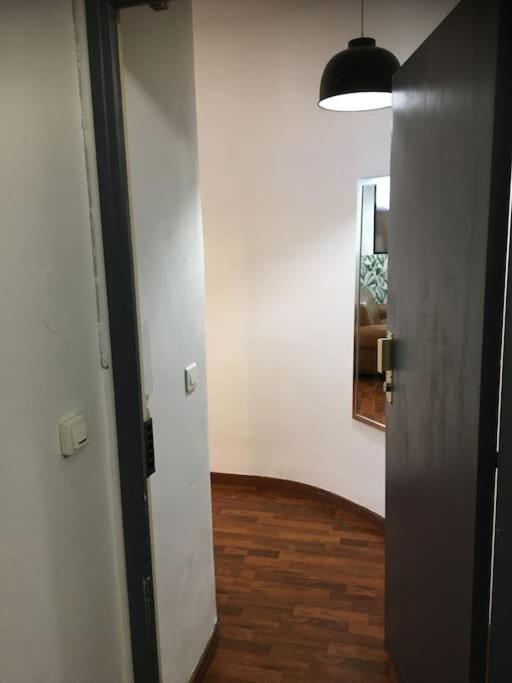 Flc-2 Rooms, 6p, Lift, Balconies, Quiet, Station 5 Mins