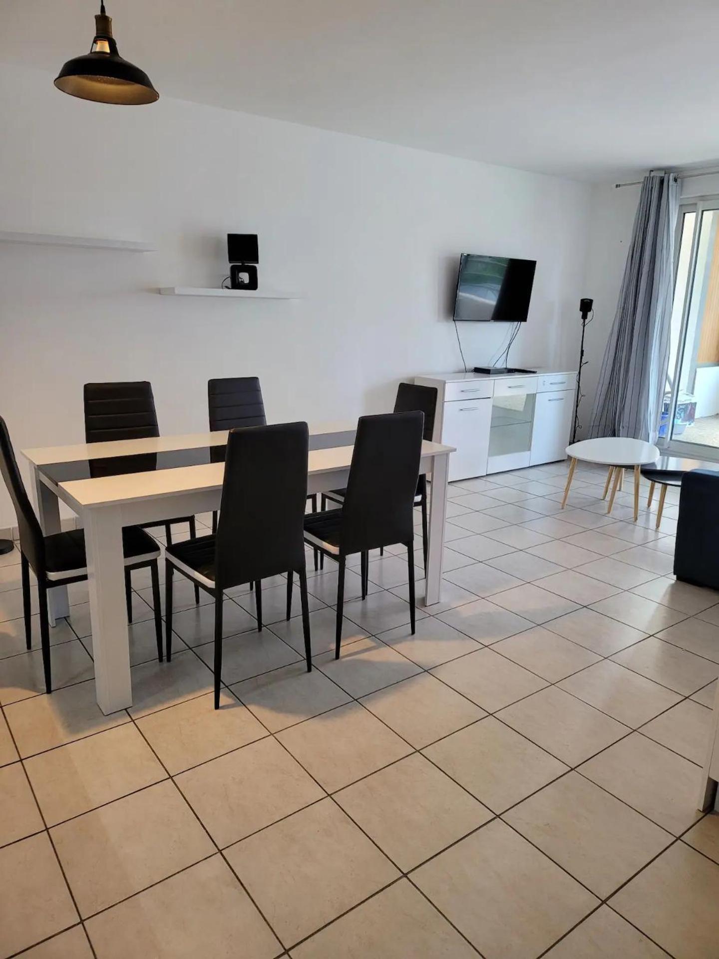 Panier De Papet, Velodrome/prado Avec Terrasse 3 Appartement
