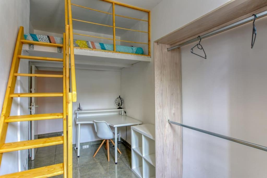 Apartment Grand 5 Avec Jacuzzi Exterieur Privee Marseille