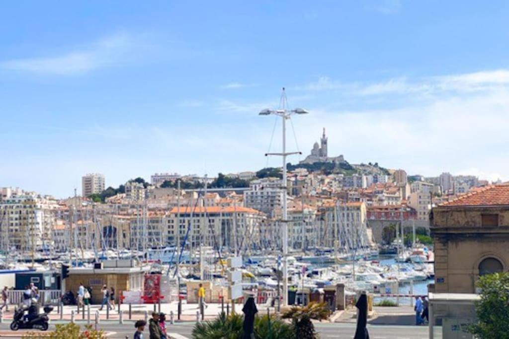 La Belle Aventure Au Soleil Du Vieux-Port * Marseille