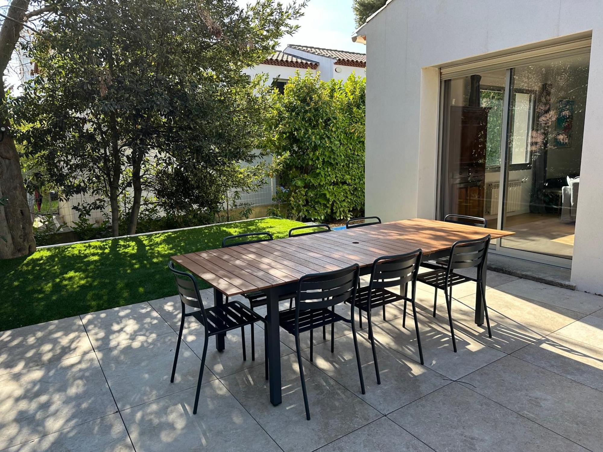 Maison Au Calme Au Coeur Du Village De Mazargues - 7 Personnes - Piscine Marseille