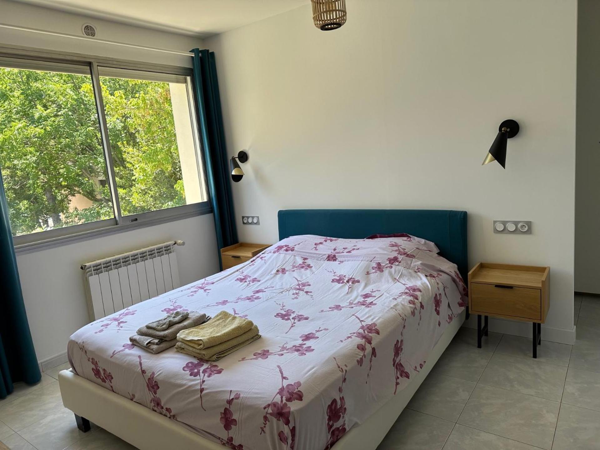 Maison Au Calme Au Coeur Du Village De Mazargues - 7 Personnes - Piscine