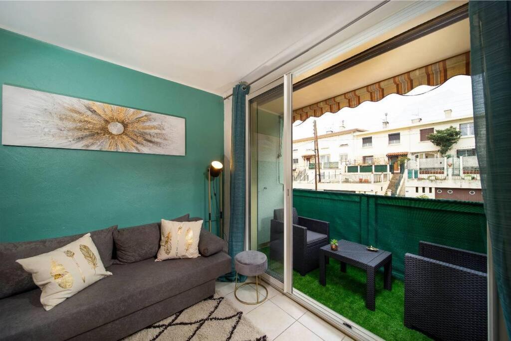 3 Avec Terrasse Et Parking Apartamento Marselha