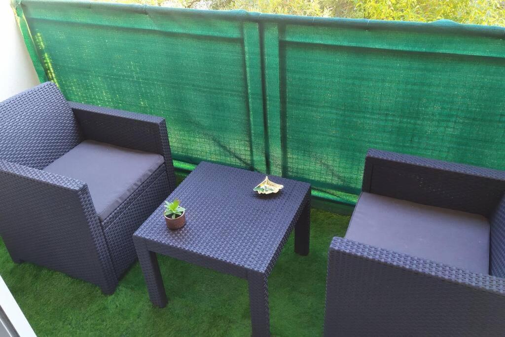 3 Avec Terrasse Et Parking Apartment Marseille