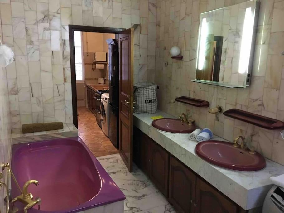 Flc-charm Of Old- Large 3 -st Charles- Box 1 Car Extra Apartment *