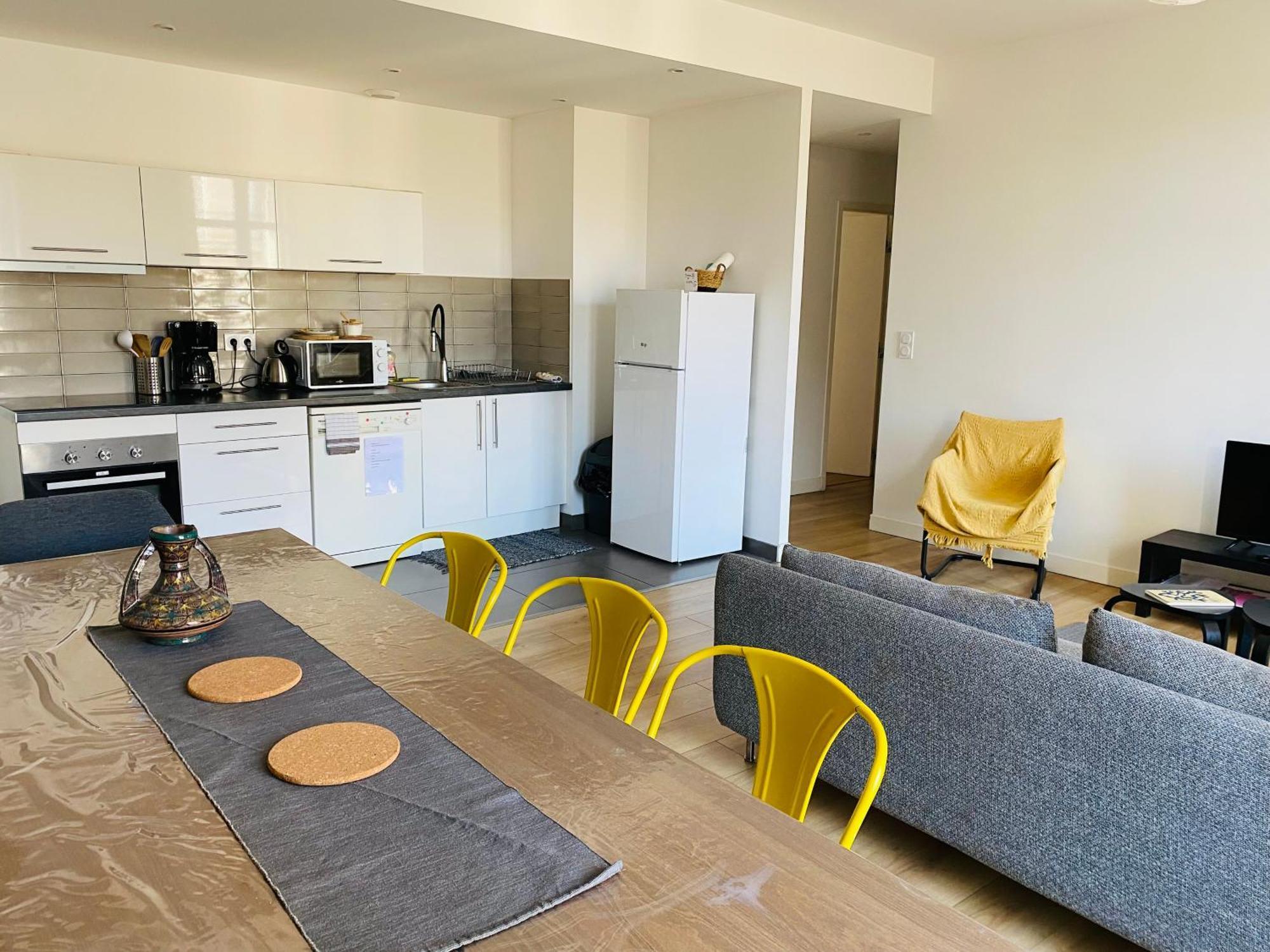 Apartment Magnifique T4 90 M2 Tres Bien Situe 2 Min Vieux Port Et Gare St Charles Marseille