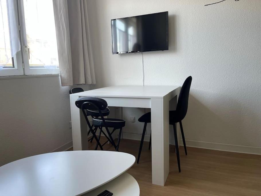 Chez Martin - Confort Proche Hopitaux Universitaires Timone Conception - Quartier St Pierre Appartement Marseille