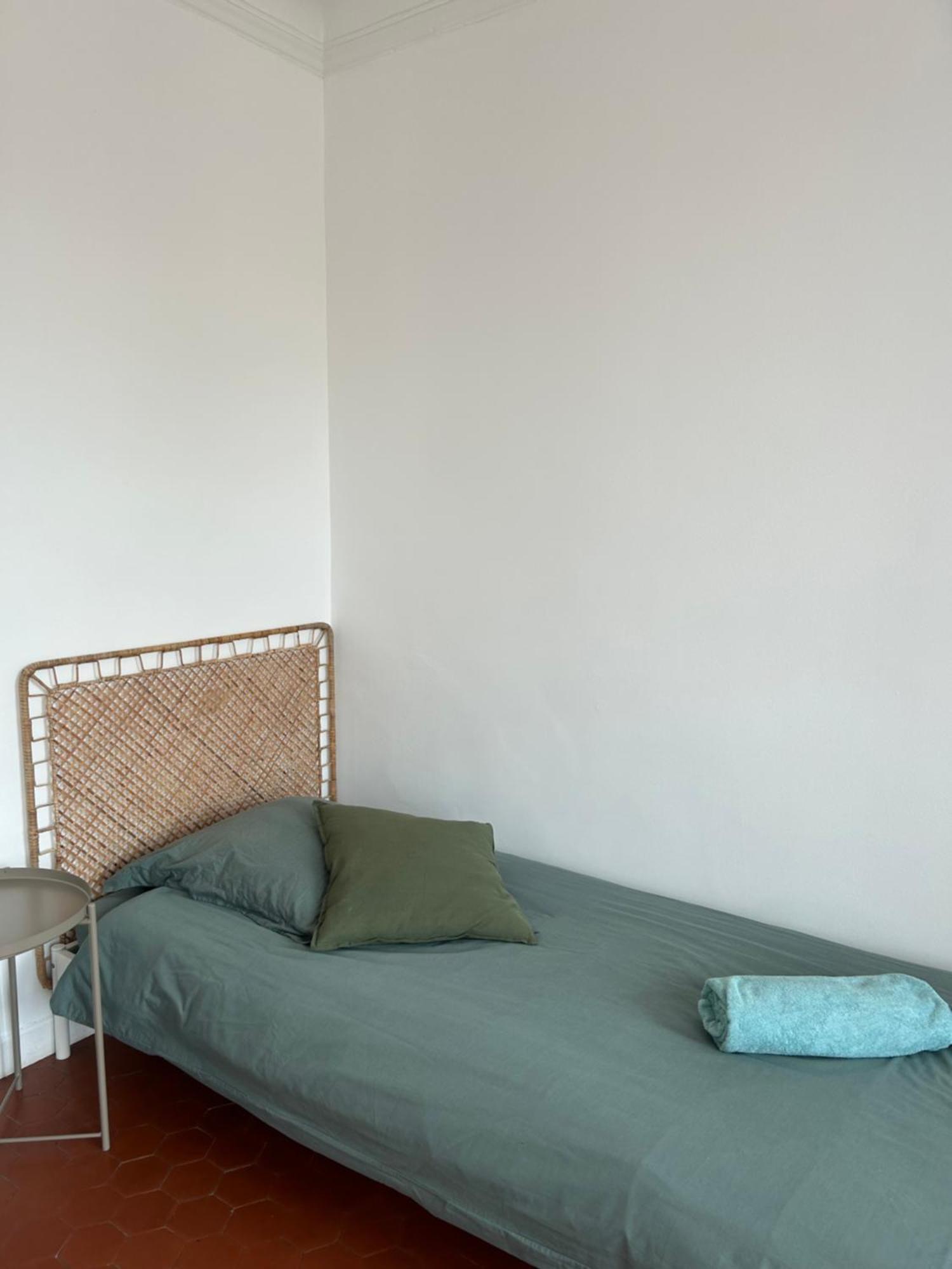 Le Colbert Apartment *