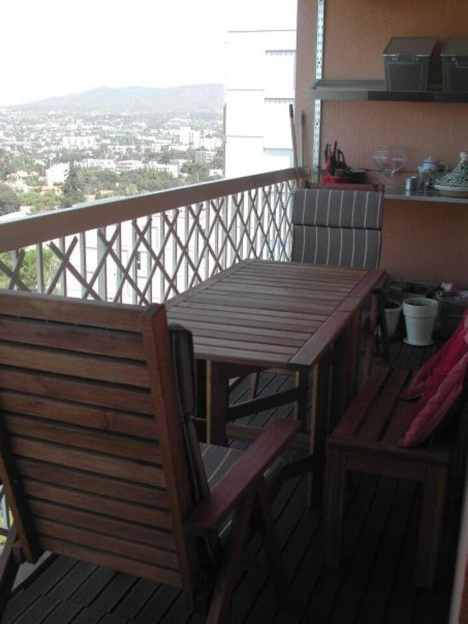 A Terrasse / 70m² + Parking Prive Marseille