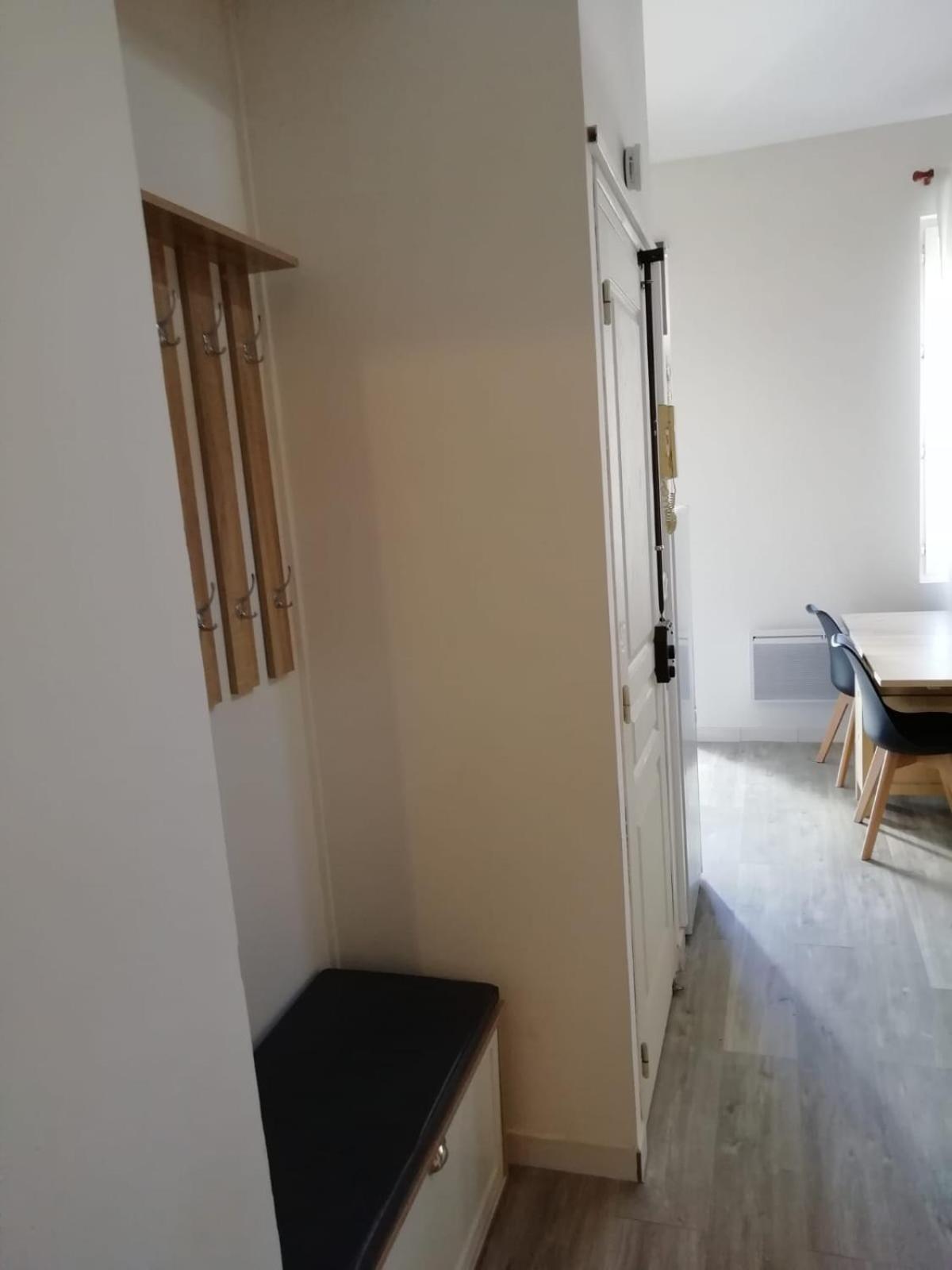Bienvenus A These - Vert Appartement Marseilles