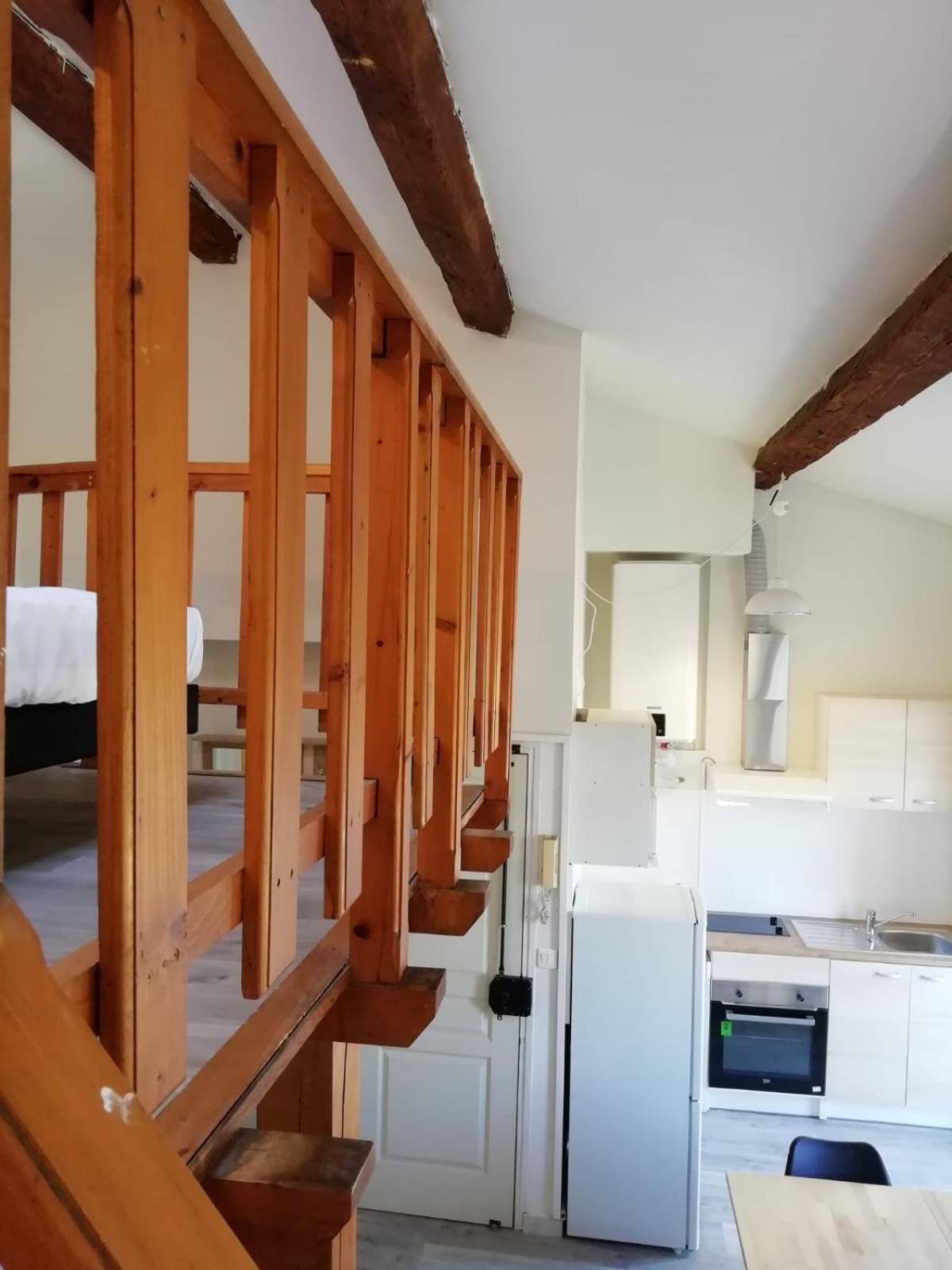 Bienvenus A These - Vert Appartement Marseilles