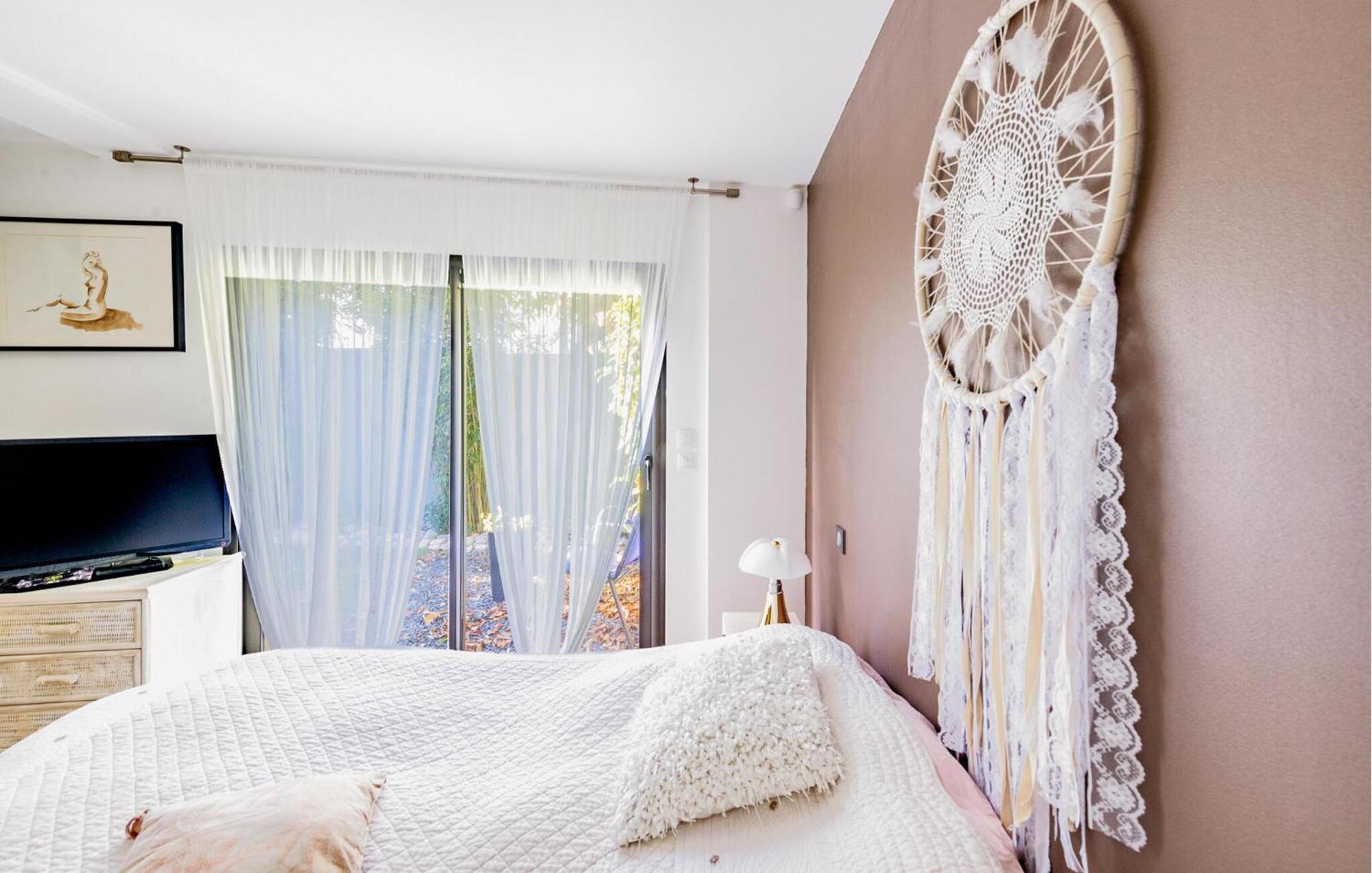 Gorgeous In With Kitchen Vakantiehuis
