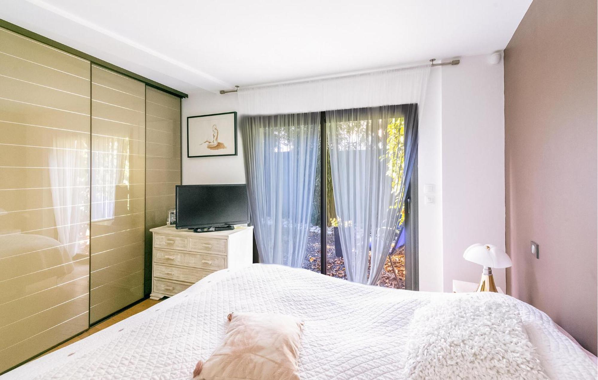 Gorgeous In With Kitchen Vakantiehuis
